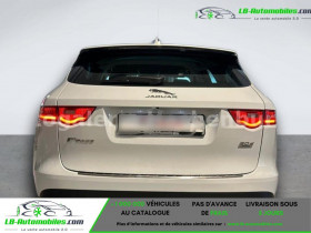 Jaguar F-Pace 2.0 D - 180 ch AWD BVA  occasion � Beaupuy - photo n�5