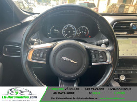 Jaguar F-Pace 2.0 D - 240 ch AWD BVA  occasion � Beaupuy - photo n�7