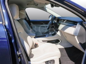 Jaguar F-Pace 2.0 - P400e  AWD BVA  occasion  Beaupuy - photo n3