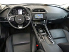 Jaguar F-Pace occasion Bleu année 2017 boite Automatique Annonce Jaguar F-Pace occasion Diesel 2.0D 180CH R-SPORT 4X2 BVA8 à Villenave-d'Ornon