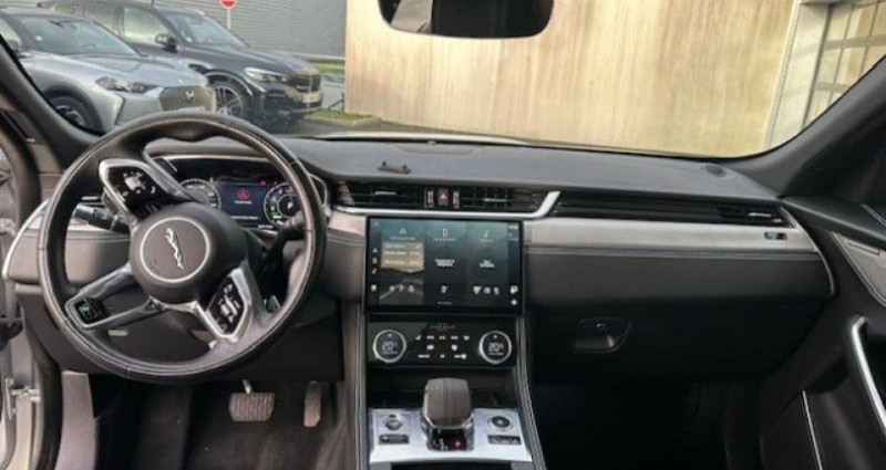Jaguar F-Pace P400e Plug-in-Hybrid R-Dynamic SE BVA8 AWD 2021 - photo n°7 Jaguar F-Pace P400e Plug-in-Hybrid R-Dynamic SE BVA8 AWD  occasion à LANESTER - photo n°7