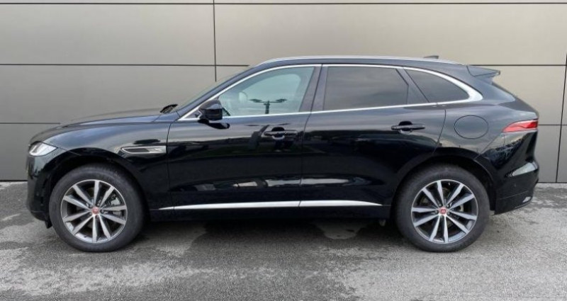 Jaguar F-Pace P400e Plug-in-Hybrid R-Dynamic SE BVA8 AWD 2021 - photo n°2 Jaguar F-Pace P400e Plug-in-Hybrid R-Dynamic SE BVA8 AWD  occasion à VANNES - photo n°2