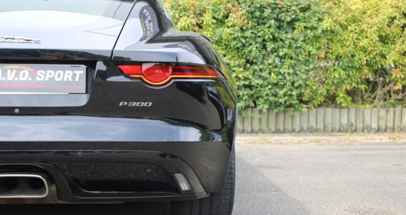 Jaguar F-Type (3) coupe 2.0 p300 r-dynamic auto origine france pas de malu  occasion  Fontenay Sur Eure - photo n7