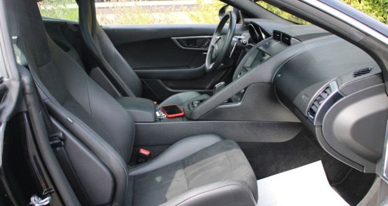 Jaguar F-Type (3) coupe 2.0 p300 r-dynamic auto origine france pas de malu  occasion  Fontenay Sur Eure - photo n4