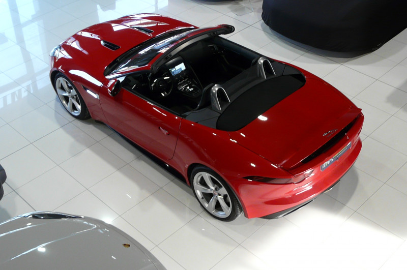 Jaguar F-Type 2.0 P300 R-DYNAMIC AUTO  occasion  Beaupuy - photo n19