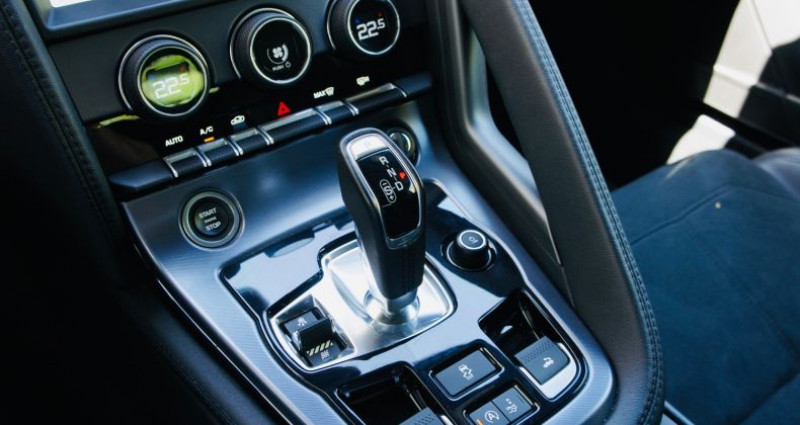 Jaguar F-Type 2.0T P300 CABRIOLET BVA8  occasion  FREJUS - photo n7