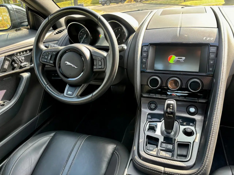 Jaguar F-Type 550 ch BVA AWD  occasion  Beaupuy - photo n5