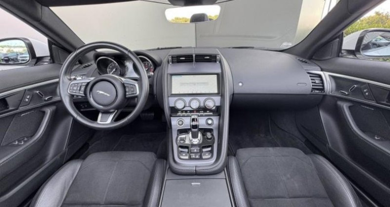 Jaguar F-Type Cabriolet 2.0 T 300ch BVA8  occasion � LE CANNET - photo n�4