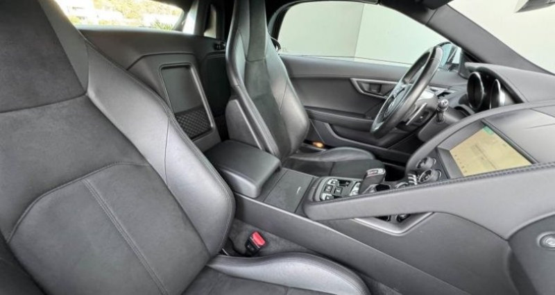 Jaguar F-Type Cabriolet 2.0 T 300ch BVA8  occasion � LE CANNET - photo n�3