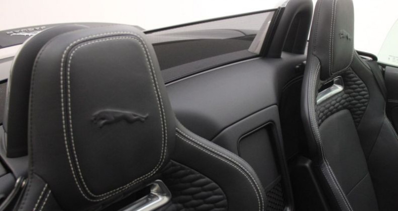 Jaguar F-Type Cabriolet P450 AWD 450Ch Edition 75 DAB LED Alarme / 36  occasion à Saint-Diry - photo n°6