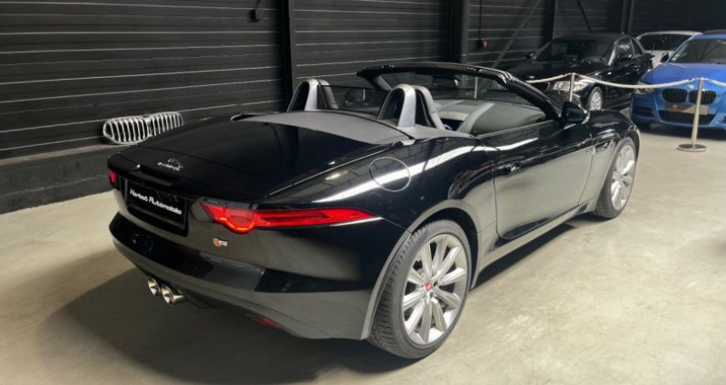 Jaguar F-Type CABRIOLET V6 3L Essence Suralimente 340 ch BVA8  occasion à Saint Ouen L'Aumone - photo n°6