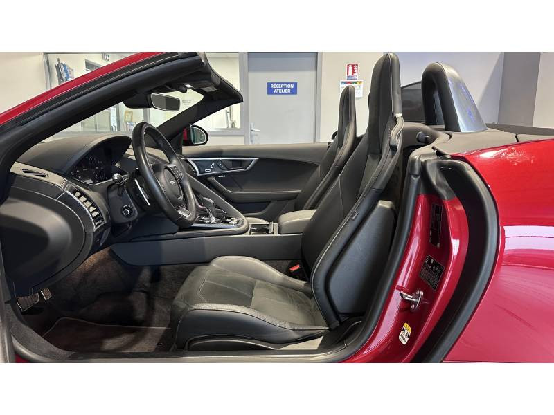 Jaguar F-Type Cabriolet V8 5L 450 ch BVA8 R-Dynamic  occasion  SAINT-GREGOIRE - photo n11