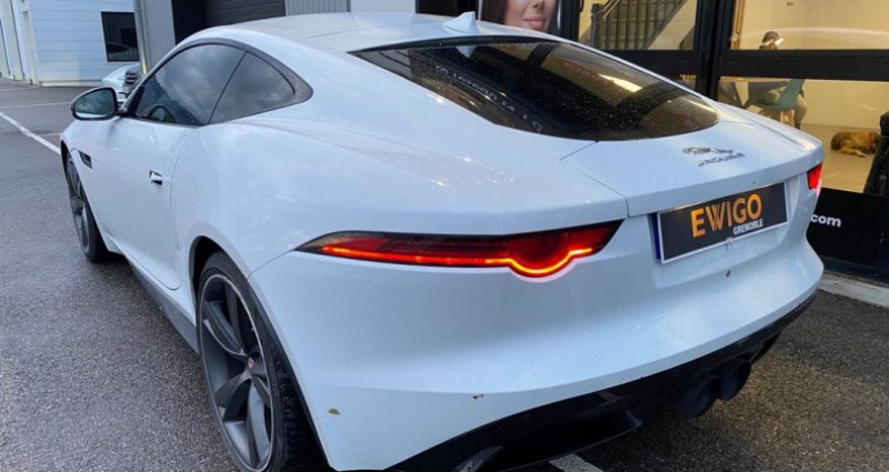 Jaguar F-Type coupe 2.0l 300ch r-dynamic camera de recul  occasion  Le Versoud - photo n4