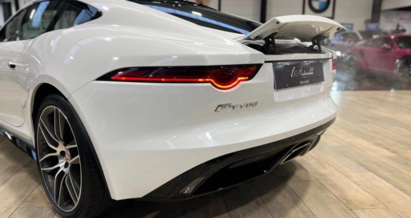 Jaguar F-Type Coupe 2.0T 300 R-Dynamic BVA8 /TOIT PANO/MERIDIAN/  occasion � Saint Denis En Val - photo n�7