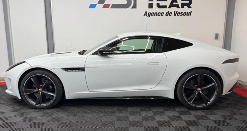 Jaguar F-Type Coup� 3.0 V6 - 340cv / Pack Perf / Black / Echap sport / Si�  occasion � Vaivre et Montoille - photo n�5