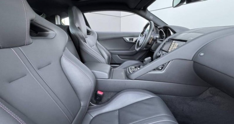 Jaguar F-Type Coupe 3.0 V6 380ch S BVA8  occasion &agrave; FREJUS - photo n&deg;3