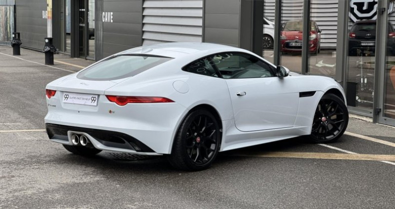 Jaguar F-Type Coupe 3.0i V6 - Pack technologie - si�ge performance - grand  occasion � ANDREZIEUX-BOUTHEON - photo n�7