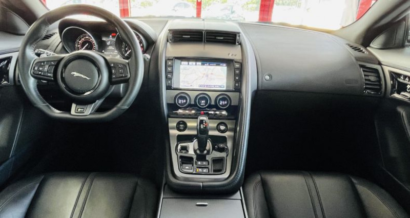 Jaguar F-Type COUPE 5,0 V8 550 R BVA8 AWD TOIT PANORAMIQUE GPS CAMERA BI-X  occasion  Phalsbourg - photo n4