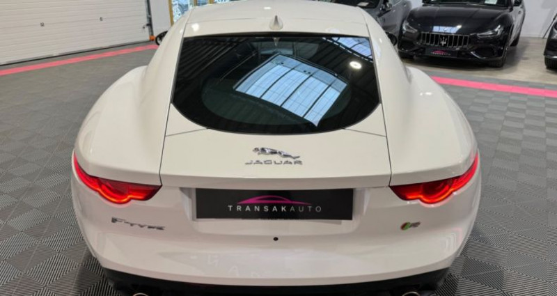 Jaguar F-Type COUPE V8 5.0 550 Suralimente BVA Black Pack  occasion  LA CHAPELLE DES FOUGERETZ - photo n5