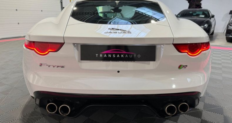 Jaguar F-Type COUPE V8 5.0 550 Suralimente BVA Black Pack  occasion  LA CHAPELLE DES FOUGERETZ - photo n4