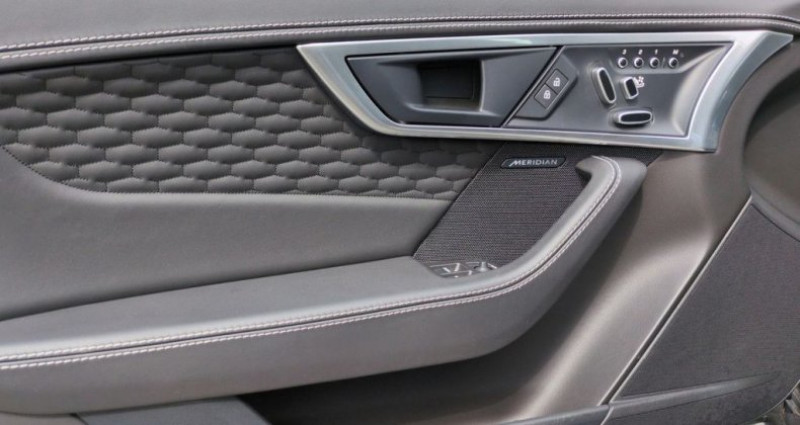 Jaguar F-Type F P300 R Dynamic Black Coupe  occasion  LEIMBACH - photo n5