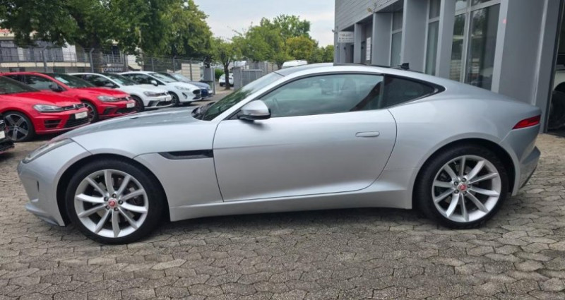 Jaguar F-Type F.TYPE Coup 3.0i V6 - BVA Quickshift - Stop/Start . PHASE 1  occasion à Ozoir-la-Ferrire - photo n°5