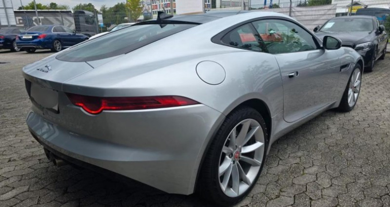 Jaguar F-Type F.TYPE Coup 3.0i V6 - BVA Quickshift - Stop/Start . PHASE 1  occasion à Ozoir-la-Ferrire - photo n°2