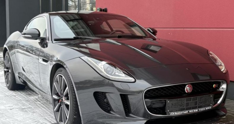 Jaguar F-Type F.TYPE Coup� 3.0i V6 - BVA Quickshift - Stop/Start S PHASE 1  occasion � Ozoir-la-Ferri�re - photo n�2