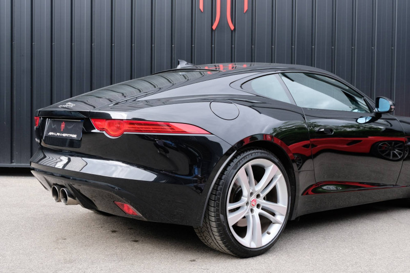 Jaguar F-Type F-Type Coup V6 3L Essence Suraliment 340 ch BVA8  2p  occasion  Annemasse - photo n8