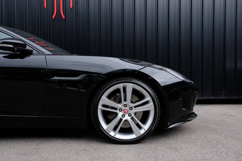 Jaguar F-Type F-Type Coup V6 3L Essence Suraliment 340 ch BVA8  2p  occasion  Annemasse - photo n4