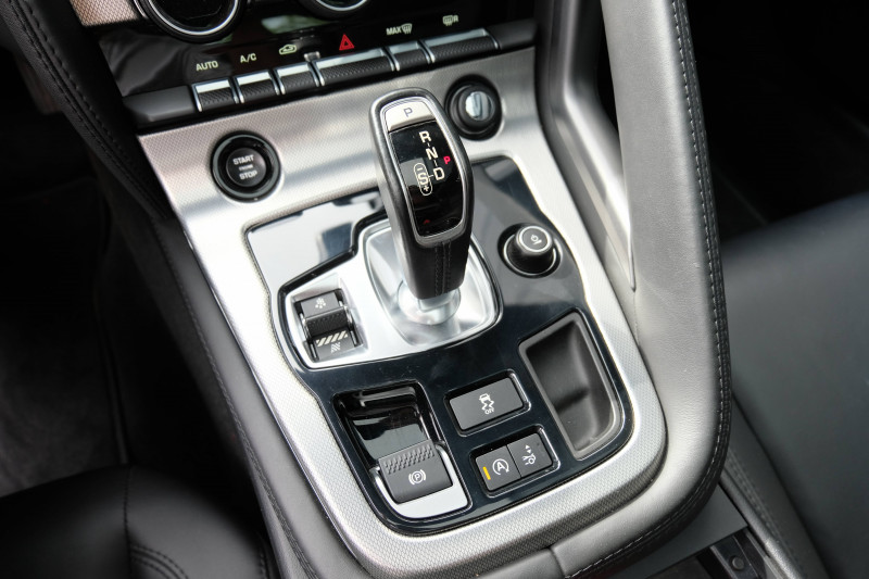 Jaguar F-Type F-Type Coup V6 3L Essence Suraliment 340 ch BVA8  2p  occasion  Annemasse - photo n11
