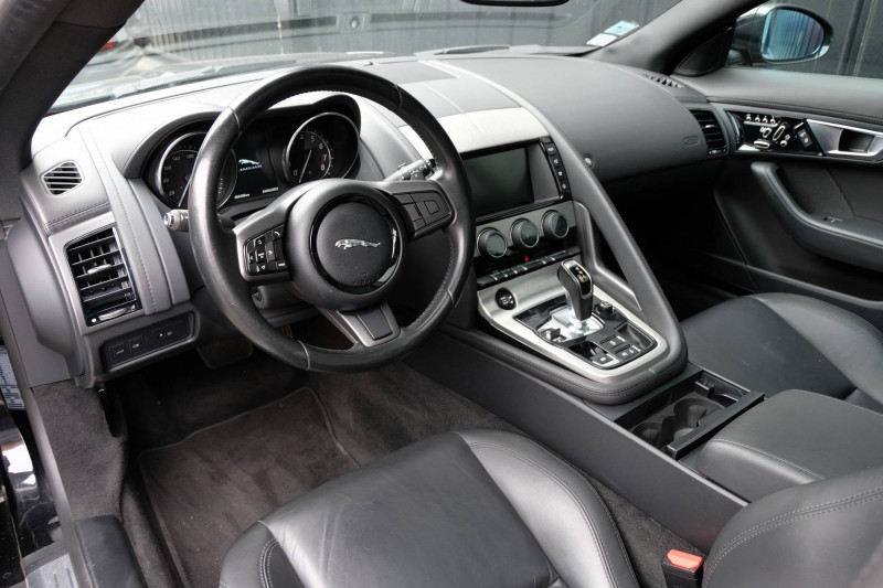 Jaguar F-Type F-Type Coup V6 3L Essence Suraliment 340 ch BVA8  2p  occasion  Annemasse - photo n9
