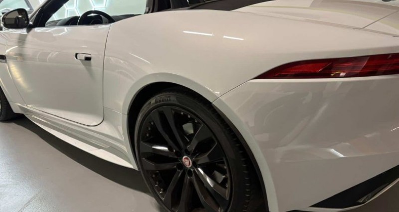 Jaguar F-Type S CABRIOLET AWD 3.0 V6 380CH 2017 - photo n°4 Jaguar F-Type S CABRIOLET AWD 3.0 V6 380CH  occasion à RIVESALTES - photo n°4