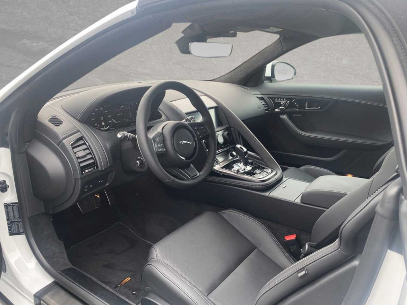 Jaguar F-Type V8 5L 450 ch BVA AWD  occasion  Beaupuy - photo n4