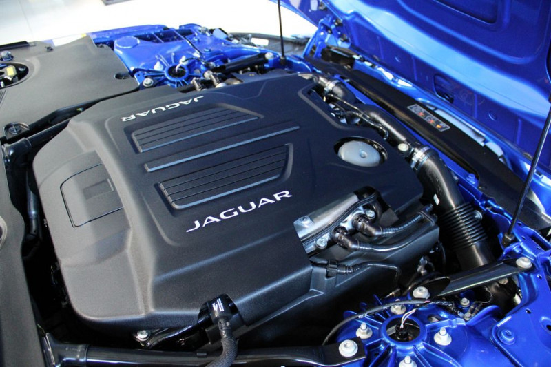 Jaguar F-Type V8 5L 450 ch BVA AWD  occasion  Beaupuy - photo n6