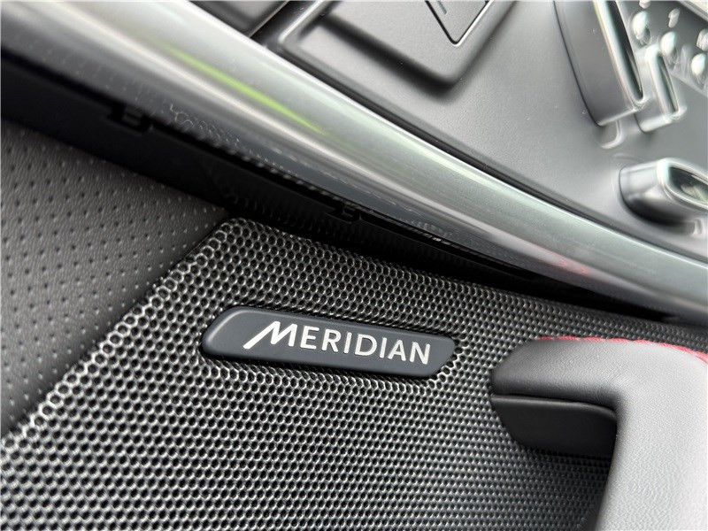 Jaguar F-Type V8 5L 450 CH BVA8 R-Dynamic  occasion  MERIGNAC - photo n15