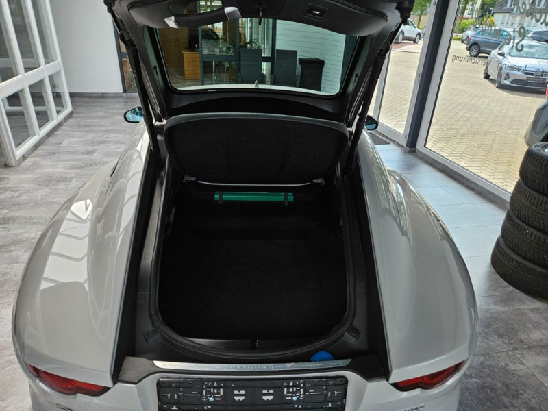 Jaguar F-Type V8 5L  575 ch BVA AWD  occasion  Beaupuy - photo n6