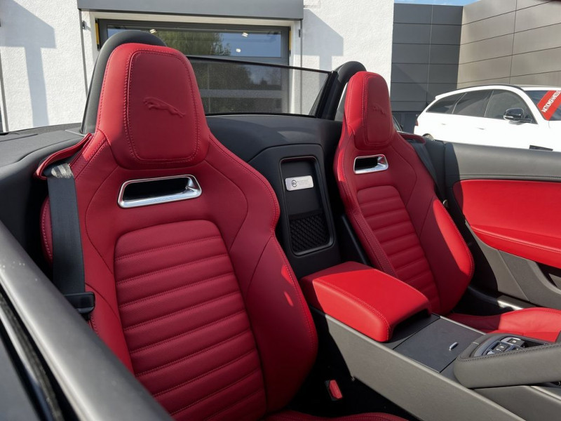 Jaguar F-Type V8 5L  575 ch BVA AWD  occasion  Beaupuy - photo n5