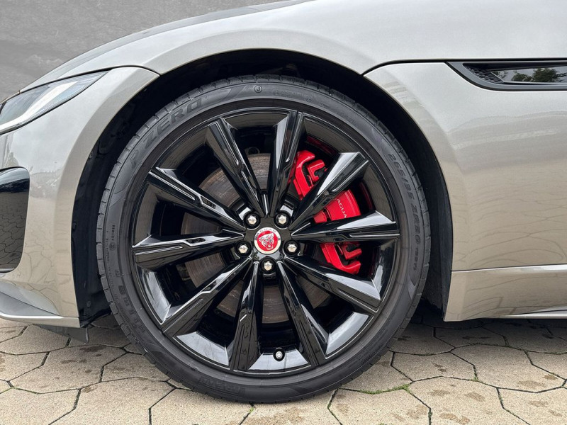 Jaguar F-Type V8 5L  575 ch BVA AWD  occasion  Beaupuy - photo n7
