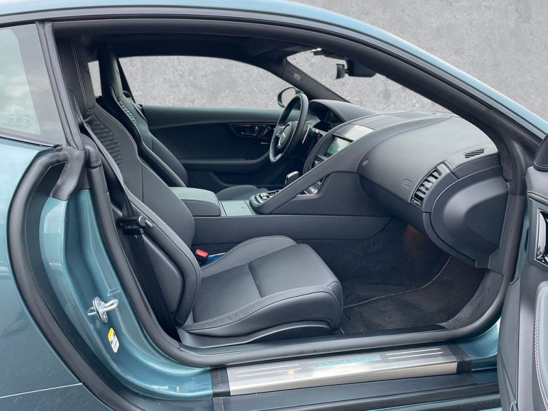 Jaguar F-Type V8 5L  575 ch BVA AWD  occasion  Beaupuy - photo n4