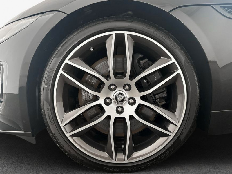 Jaguar F-Type V8 5L  575 ch BVA AWD  occasion  Beaupuy - photo n7