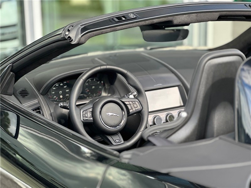 Jaguar F-Type V8 5L P575 CH BVA8 AWD R75  occasion � MERIGNAC - photo n�12