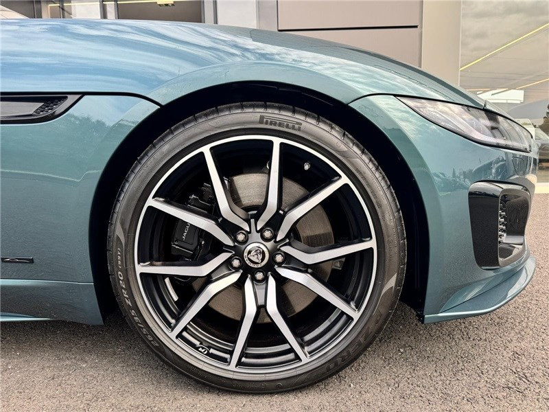 Jaguar F-Type V8 5L P575 CH BVA8 AWD R75  occasion à MERIGNAC - photo n°6