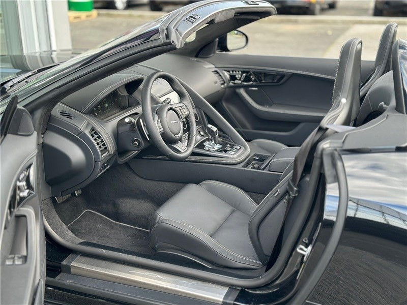 Jaguar F-Type V8 5L P575 CH BVA8 AWD R75  occasion  MERIGNAC - photo n15