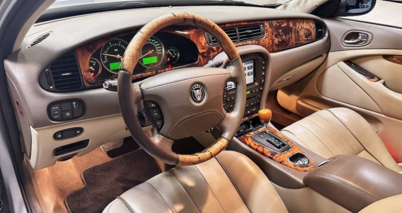Jaguar S-Type 2.7D Bi-turbo Classic  occasion  Le Mesnil-en-Thelle - photo n7