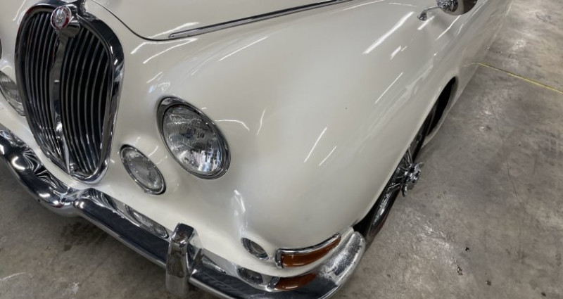 Jaguar S-Type 3.8S  occasion � LYON - photo n�5