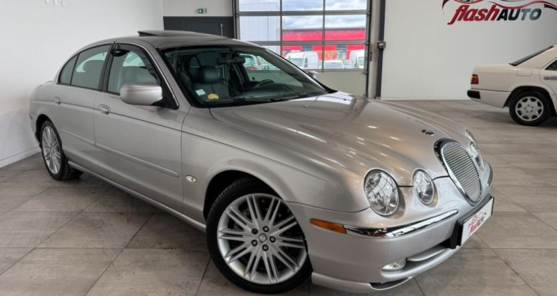 Jaguar S-Type PHASE II 4.0 i V8 285cv-BVA  occasion � Gerzat - photo n�2