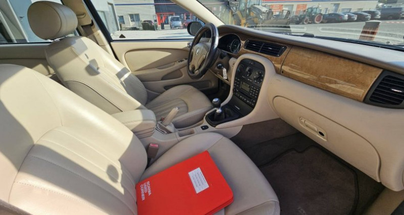 Jaguar X-Type 2.0 V6 159cv Sport CARNET COMPLET  occasion  Saint-Jean-de-Linières - photo n4