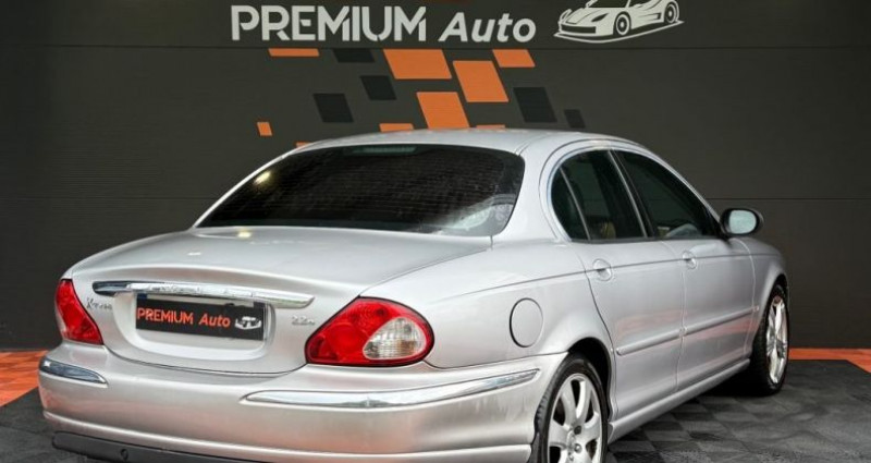 Jaguar X-Type 2.2D Turbo 155Cv Sovereign Ecran Climatisation Entretien Ok   occasion à Chignin - photo n°5
