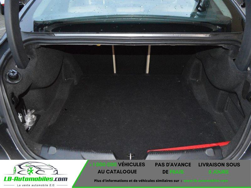 Jaguar XE 163 ch BVA E-Performance 2017 - photo n°9 Jaguar XE 163 ch BVA E-Performance  occasion à Beaupuy - photo n°9